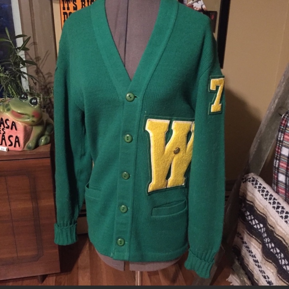 🐸 Vintage 60s Waukegan Letterman Sweater